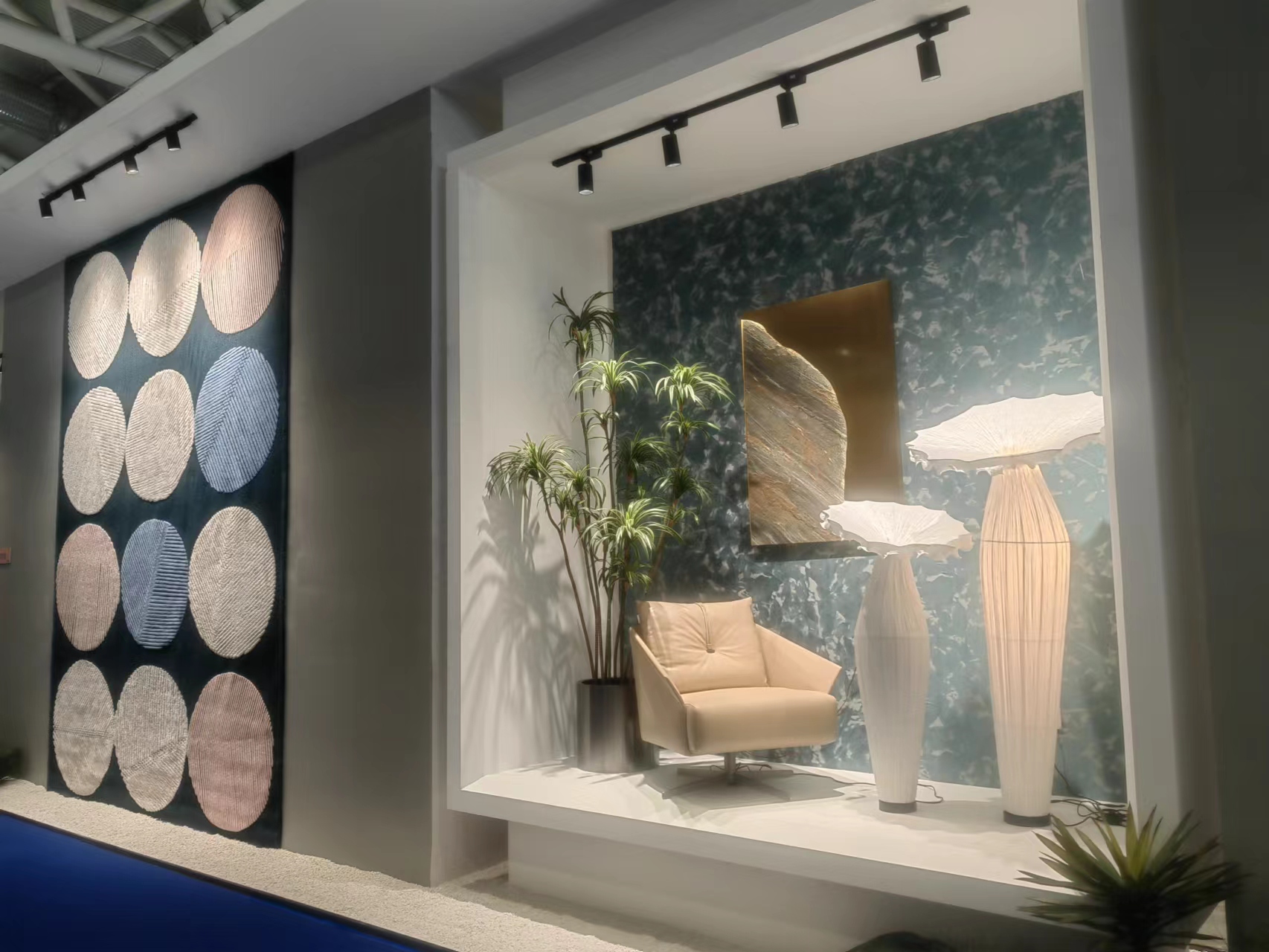 艾丽兰亮相深圳国际家具展,大型展位星空娱乐苹果手机下载出品!(图7) 微信图片_20220725144708.jpg