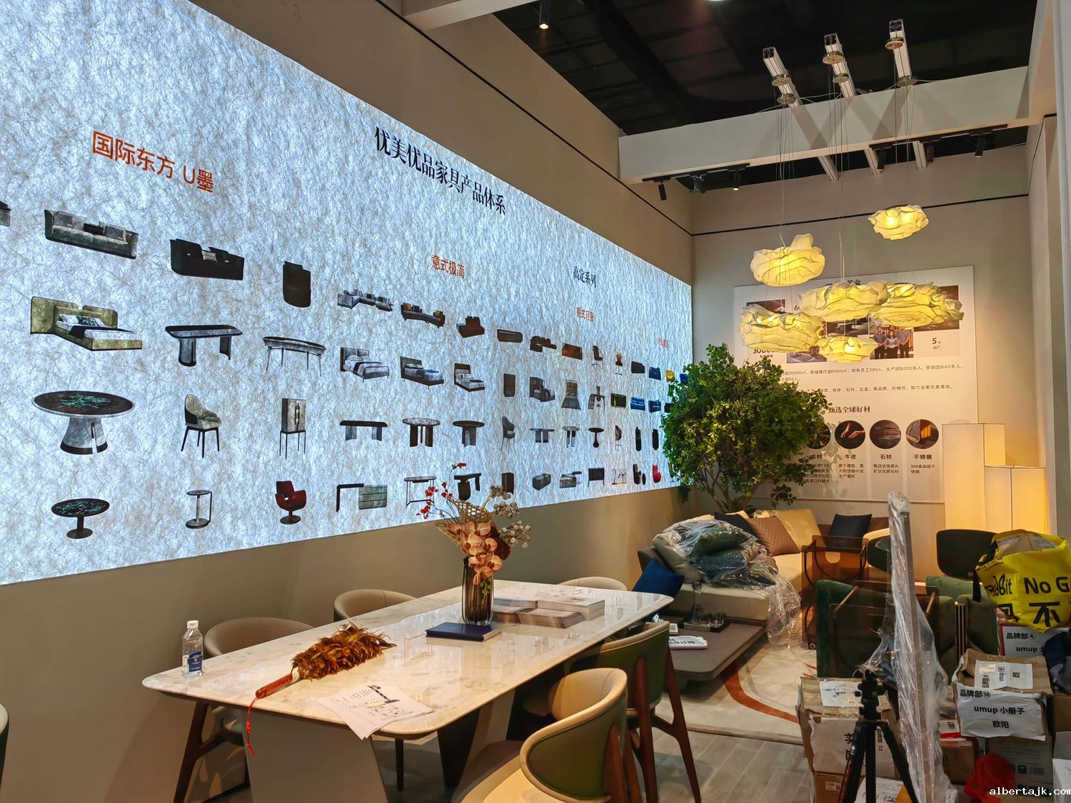 在越南进行展位搭建设计，有哪些地方风格需要特别注意？