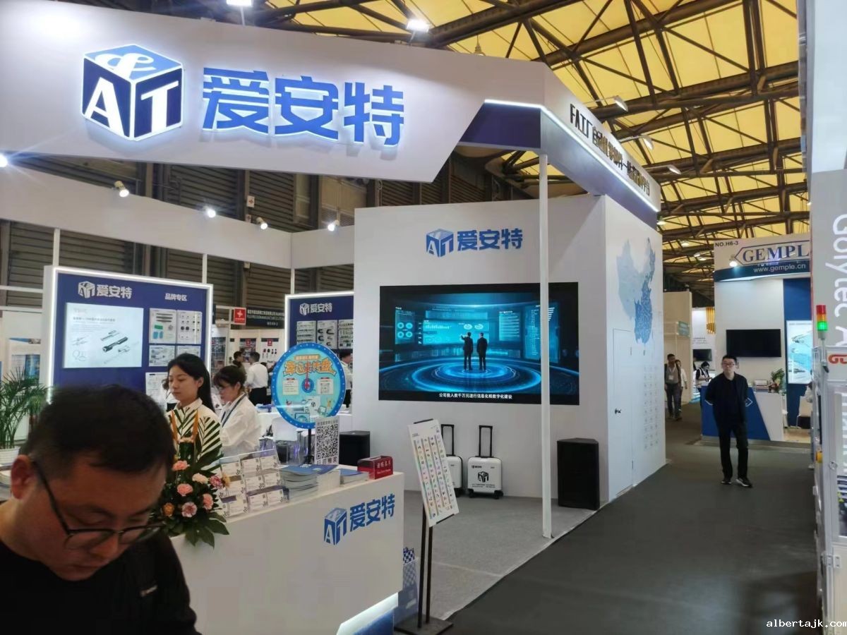 美国展位搭建商：与您共同成长的合作伙伴