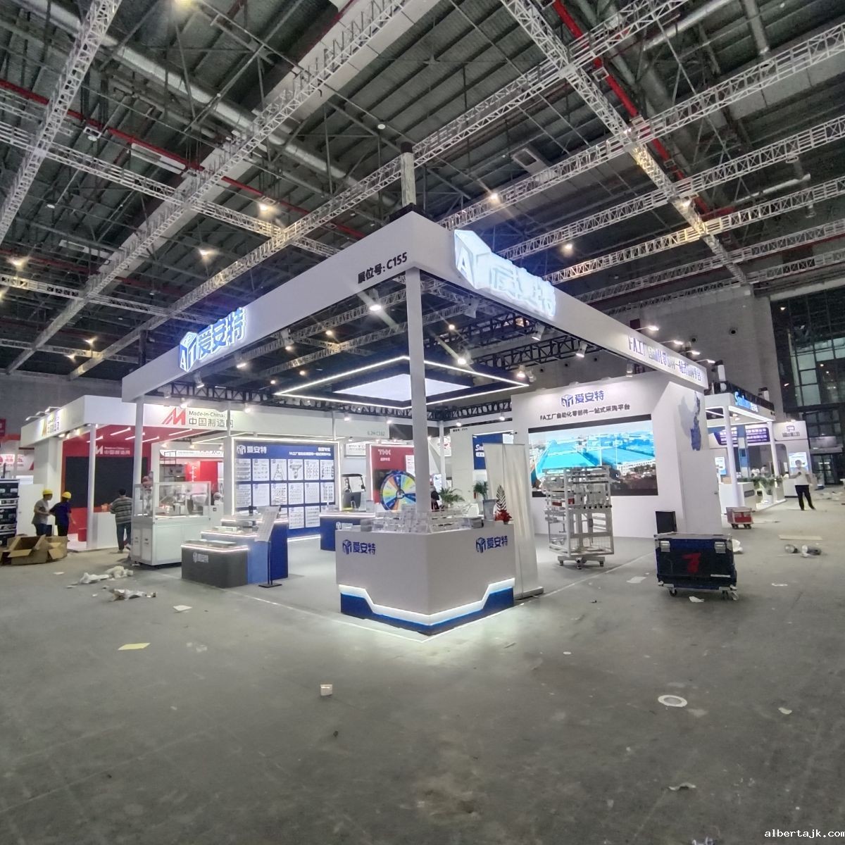 美国SPI展会的材料选择与搭建策略